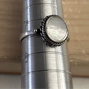 Bee pretty mother of pearl in sterling silver bezel setting
